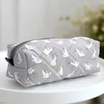 Kosmetická taška Pusheen – stylová a prostorná taštička na kosmetiku Husy 