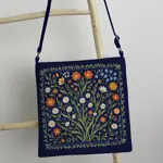 Kabelka Taystra Sedmikrásky a další