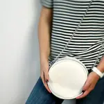 Kabelka tablet bílá