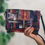 Kabelka pretty  Kočka v knihách