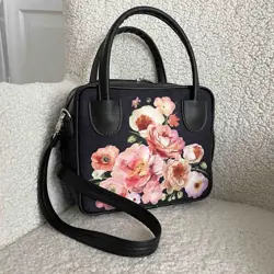 Dámská kabelka Kitto – sametový potisk Růžové květy