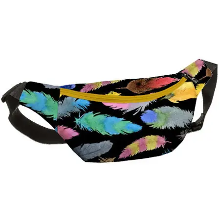 Ledvinka BUMBAG Barevné peří na černém pozadí