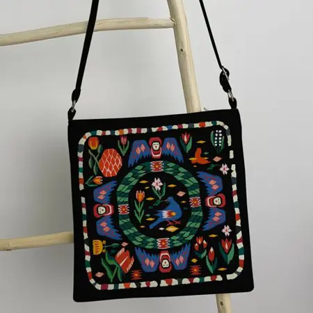 Kabelka Taystra amulet