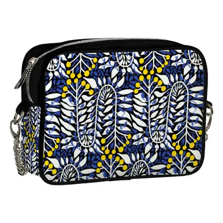 Kabelka na řetízku Cherie Kalina. Stylizace