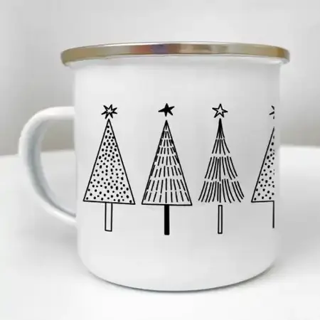 Smaltovaný hrnek Camper  Černobílé vánoční stromky