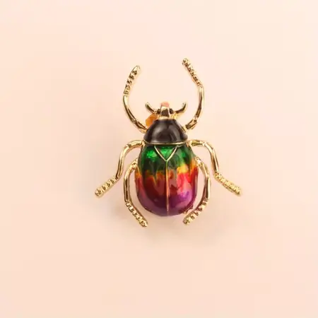 Brož brouk barevná 3,8*3,3 cm