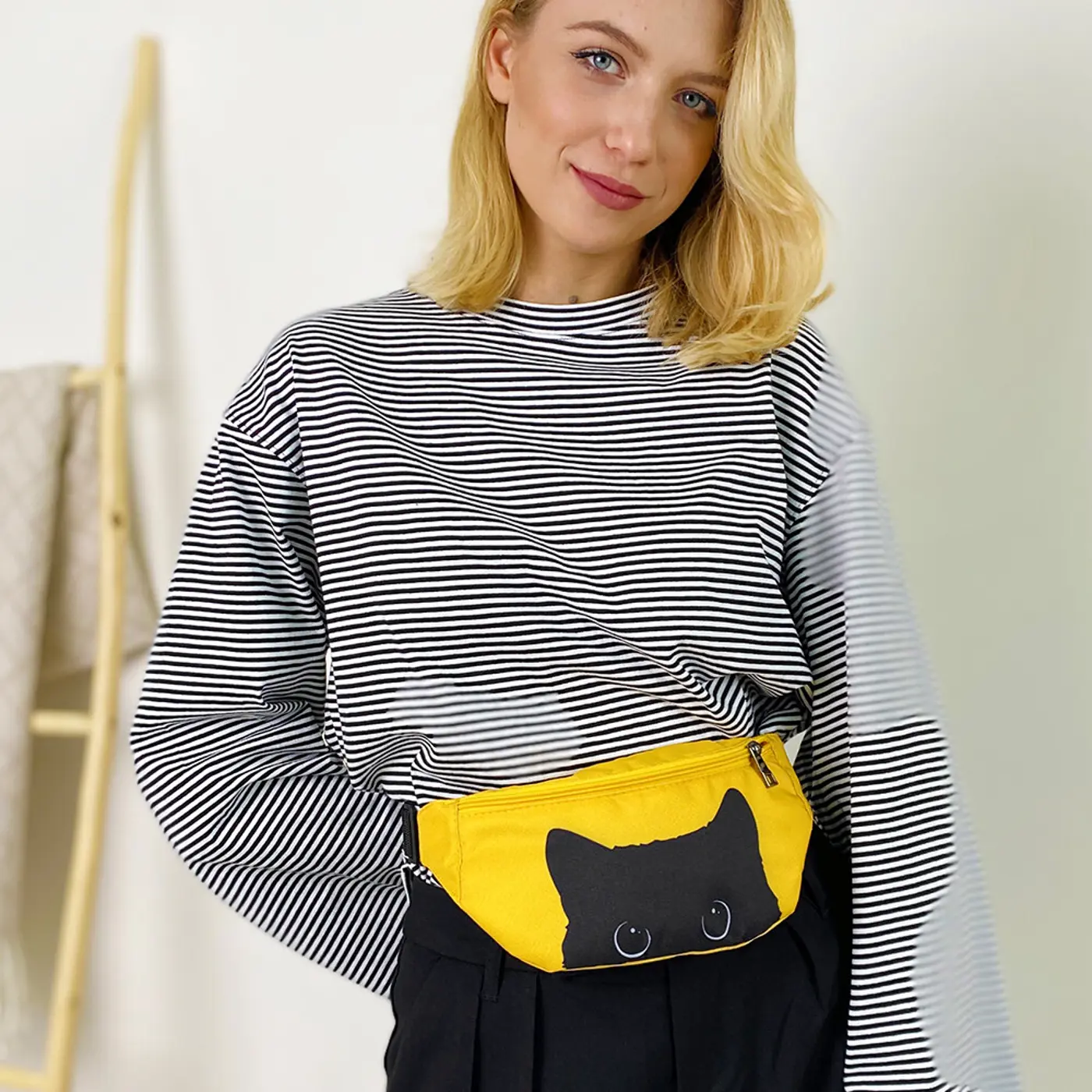 Ledvinka BUMBAG  Černá kočka - fotografie 2