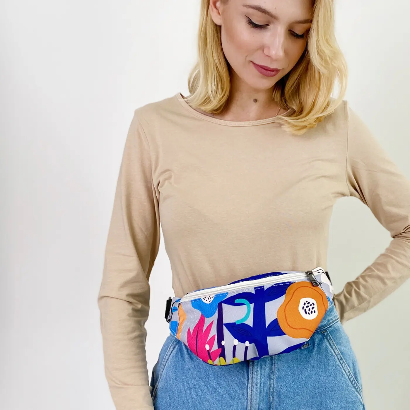 Ledvinka BUMBAG  Kouzelné květiny - fotografie 2