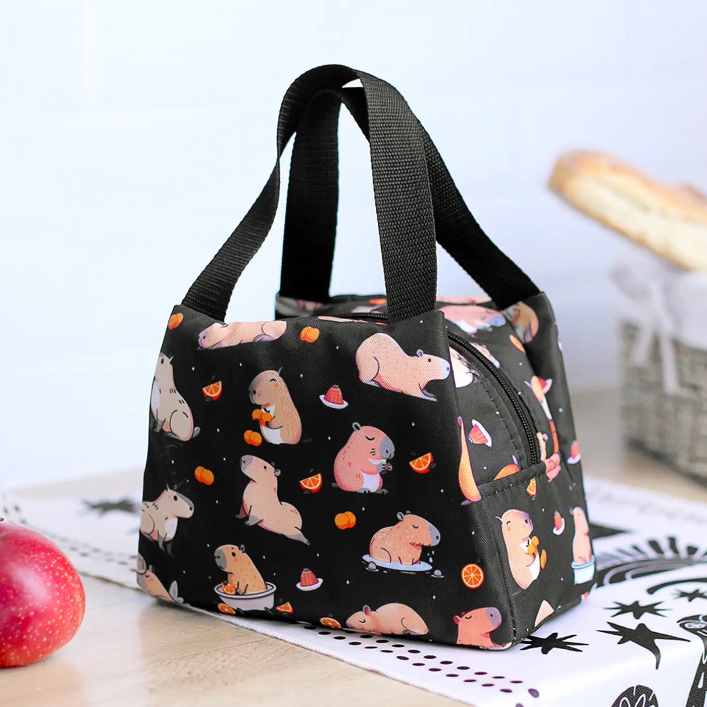 Termotaška Lunch bag kapybary - fotografie 1