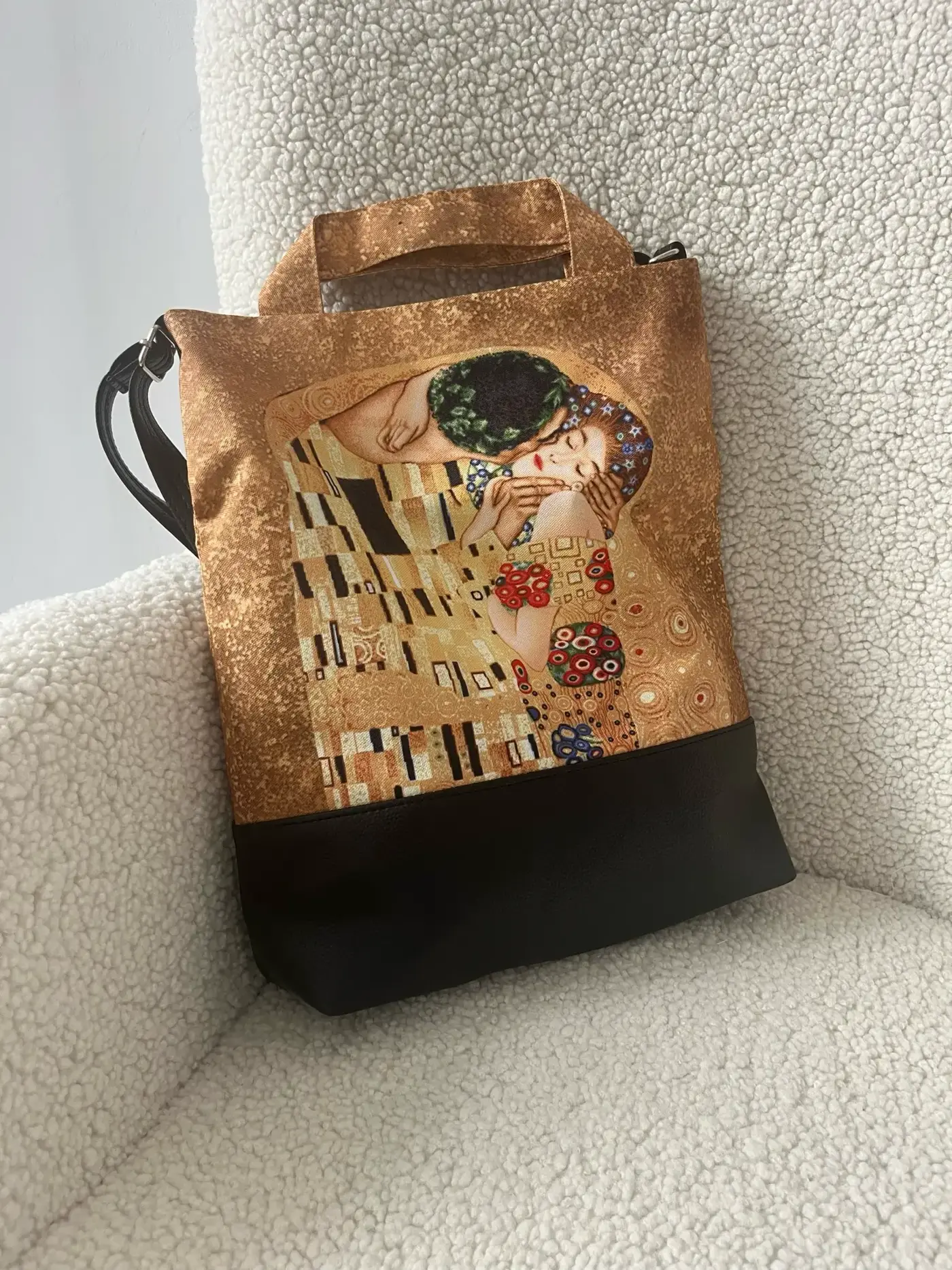 Kabelka city Polibek. Gustav Klimt - fotografie 2