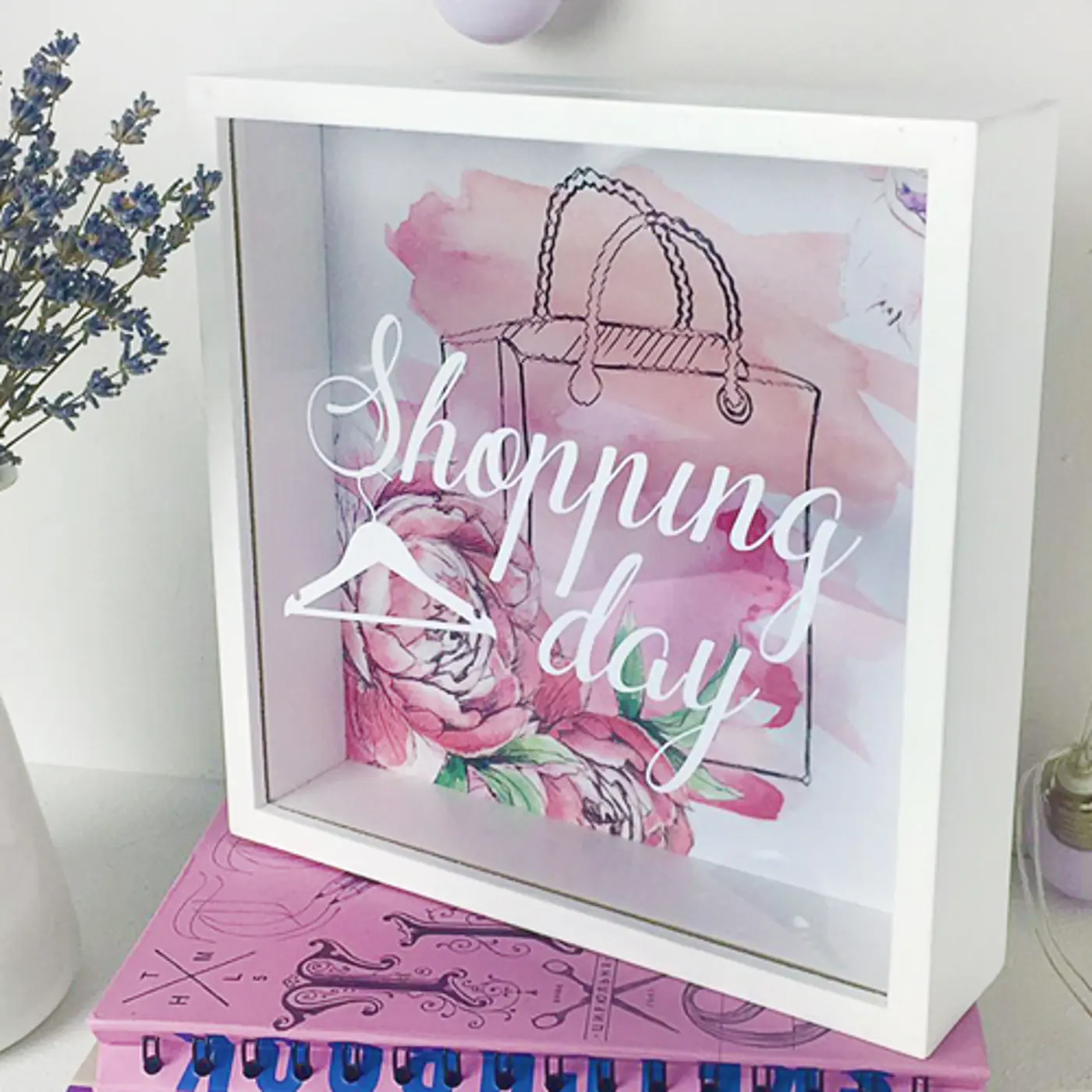 Dřevěná pokladnička na peníze shopping day  - fotografie 1