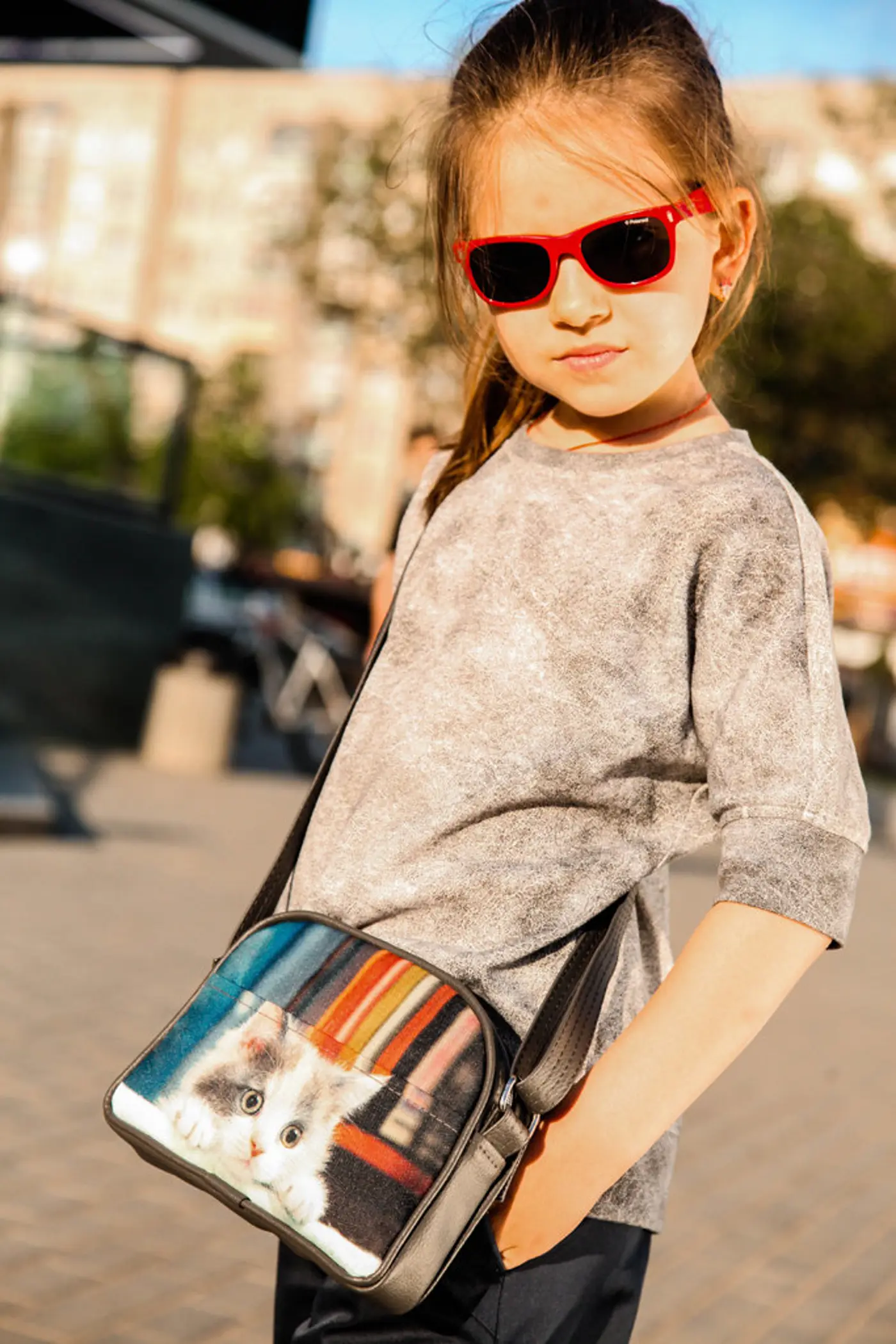 Dětská kabelka Junior Girl  Roztomilá kočka, tmavě šedá - fotografie 3